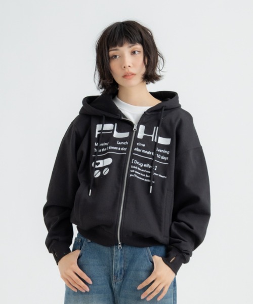 FLUKE HOLIC（フロックホリック） パーカー CROPPED EMB LOGO PARKA