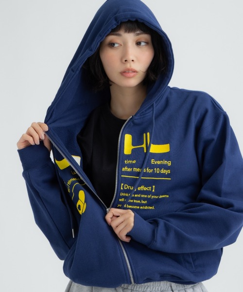 FLUKE HOLIC（フロックホリック） パーカー CROPPED EMB LOGO PARKA