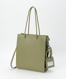ベージュレザートートバッグ CLASSY.6月号掲載/Oggi4月号掲載】レザートートバッグ （トート