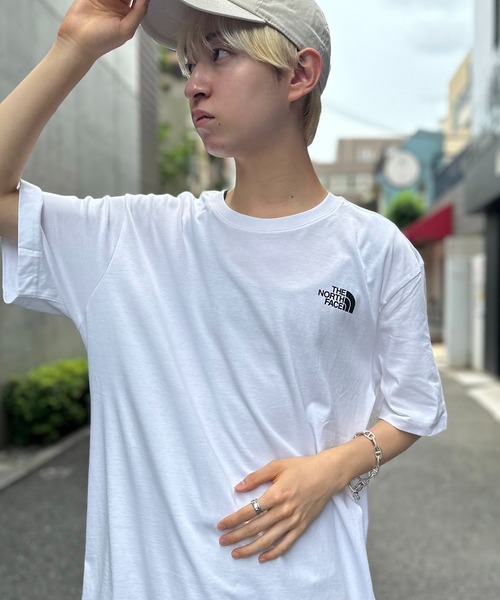 Tシャツ・カットソー THE NORTH FACE SAND COTTON T-SHIRT The North Face logo-print Cotton T-shirt | Brown | FARFETCH