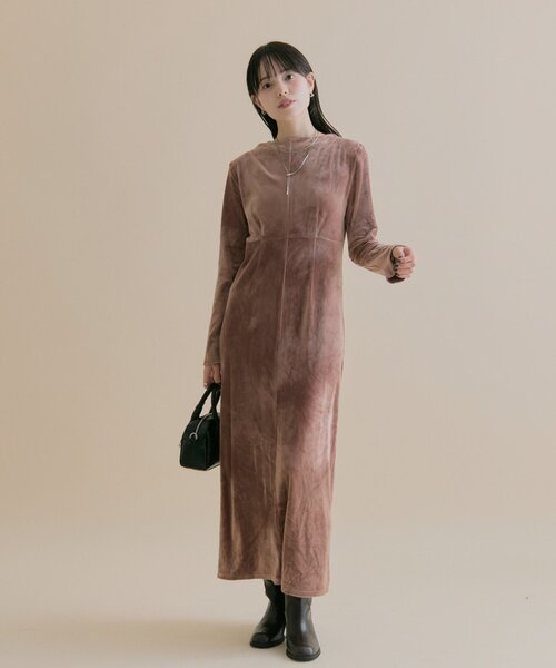 mystic ベロアワンピース　ブラック mystic（ミスティック）の「【森川企画】バックオープンベロア