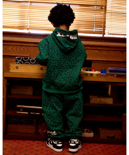 XLARGE KIDS（エクストララージ キッズ） ワイドパンツ パンツ