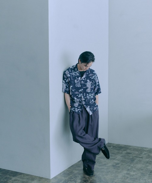ADAM ET ROPE'（アダムエロペ） アロハシャツ シャツ BLACK ALOHA