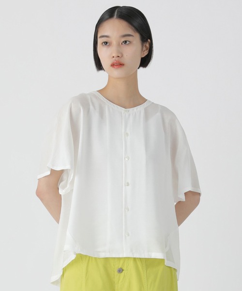 新品✨️zucca ズッカ コットンローン シャツ ブラウス タグ付き ZUCCa（ズッカ）の「リヨセルローン/シャツ（シャツ/ブラウス