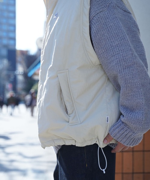 新品#Re:room ホワイト ダウンベスト Re:room（リルーム）の「アイコンパフベスト（ダウンベスト）」 - WEAR