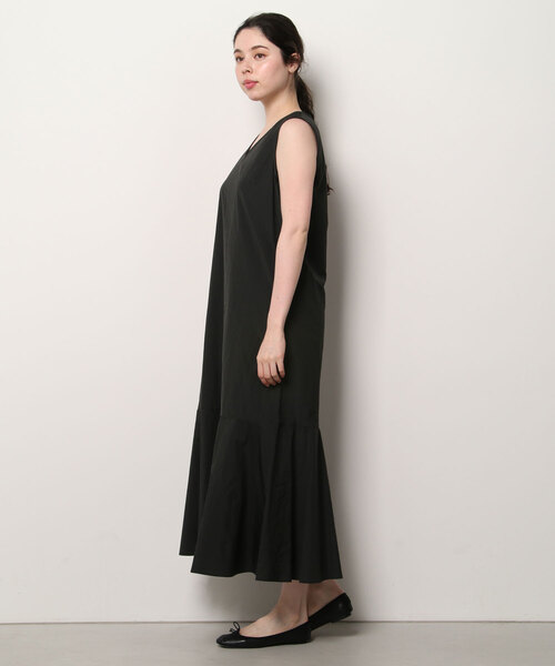 UNITED ARROWS ワンピース グレー 0272424E0157 楽天市場】カット*ナイロン ギャザーワンピース -ウォッシャブル