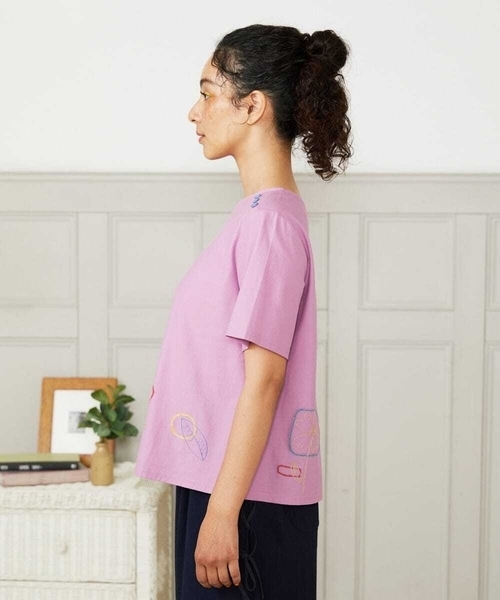 Jocomomola tシャツ Escala floral フラワー刺繍クラフトTシャツ
