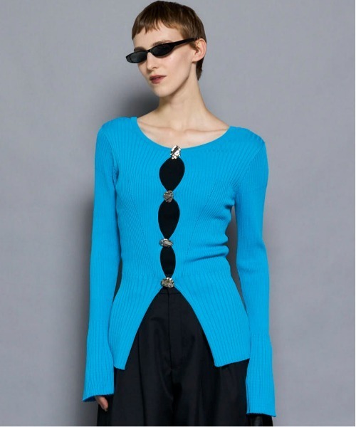 ニット セーター 「25AW PRE-ORDER」Button Slit 2way  Knit Tops/ボタンスリット2WAYニット「MAISON MAISON SPECIAL ニット セーター 「25AW PRE-ORDER」Button Slit