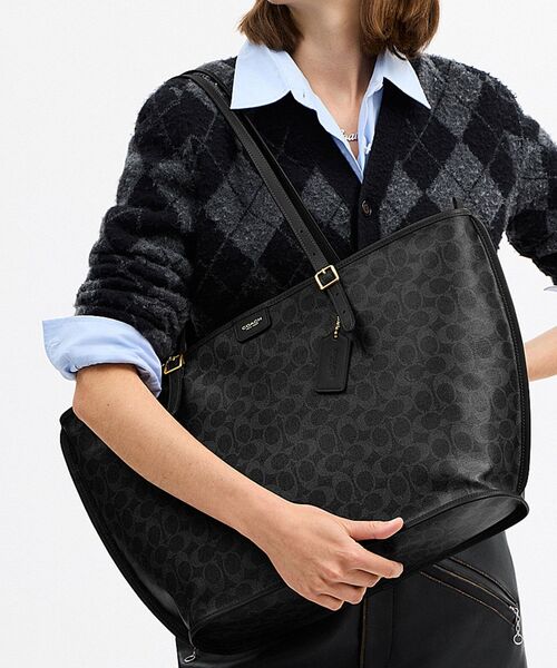 COACH（コーチ） トートバッグ タクシー トート バッグ・シグネチャー