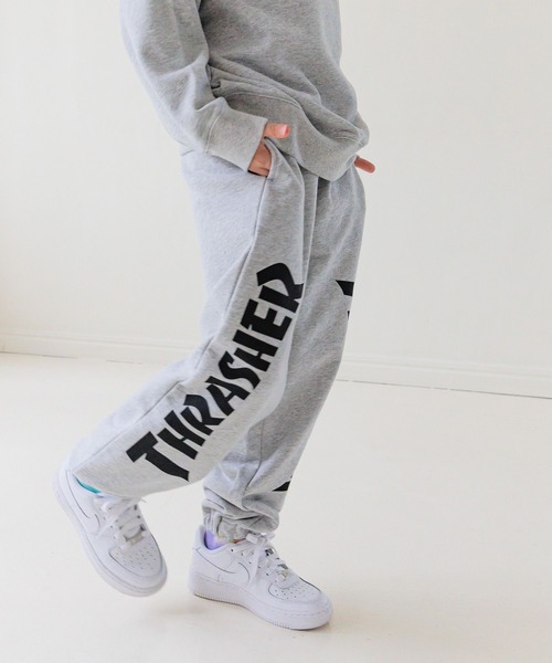 THRASHER（スラッシャー） パンツ 「」別注ロゴスウェットパンツ(KIDS