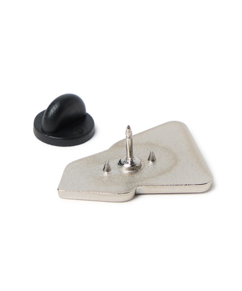 【すべて新品】今市隆二 RILY 3点セット ブランケット キャップ ピンズ すべて新品】今市隆二 RILY 3点セット ブランケット キャップ ピンズ