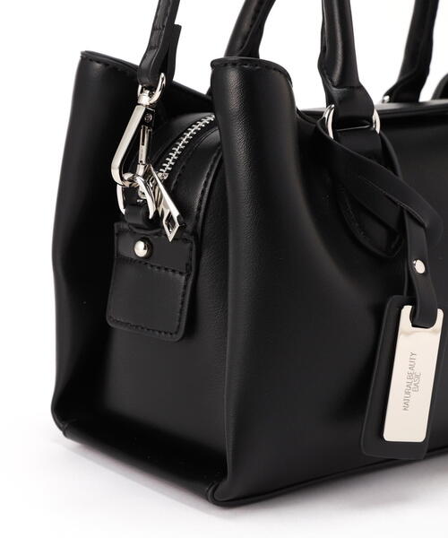 【新品】NATURAL BEAUTY BASIC ショルダーバッグ NATURAL BEAUTY BASIC ターンロック3層ショルダーバッグBOOK | 商品