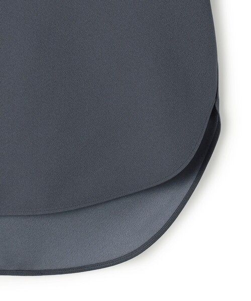 ブラウス シャツ 「WEB限定カラーあり」 FluidBackSatin バンドカラーシャツ レディースの画像