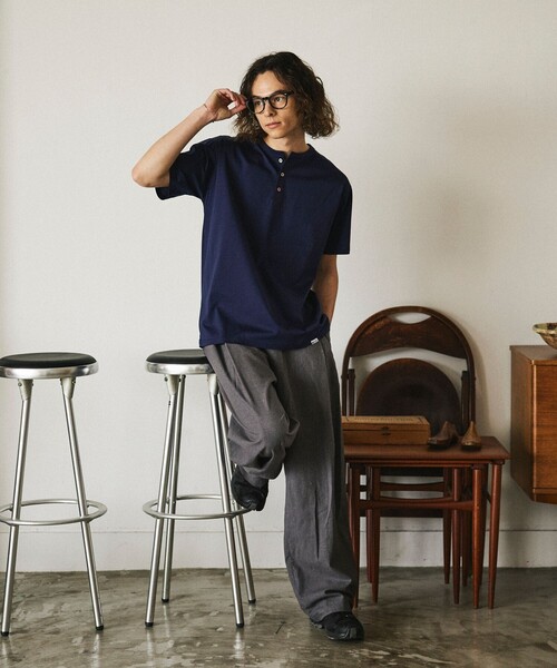 Russell Athletic（ラッセル アスレティック） ヘンリーネック tシャツ