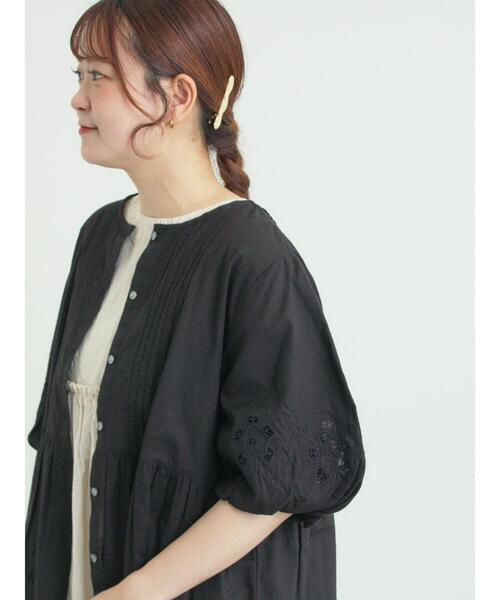 ブラウス シャツ カットワーク刺繍ボリューム袖ブラウス レディースの画像