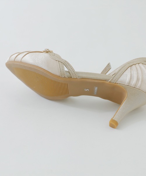 niana（ニアナ） パンプス ラインストーンセパレートパーティー