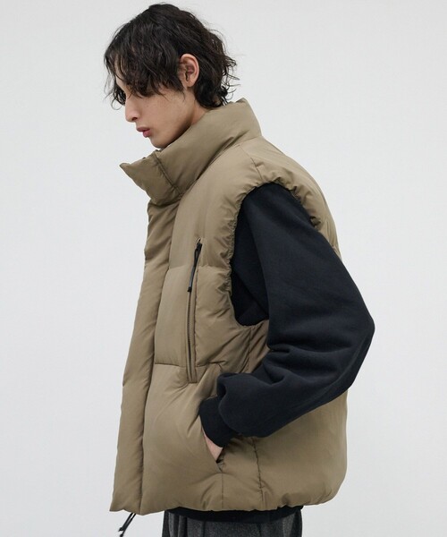 新品未使用　定価44000円　PaDD ベージュ ダウンベスト Sサイズ 新品未使用 定価44000円 PaDD ベージュ ダウンベスト Sサイズ - メルカリ