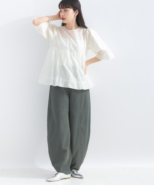新品◇INDIVI◇大きいサイズ◇ぺプラムバルーンスリーブブラウス INDIVI（インディヴィ）の「◇【トレンド！/洗える/ペプラム