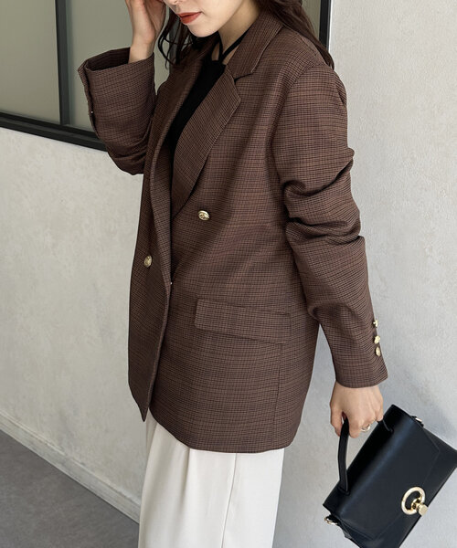 Thevon（ゼヴォン） ジャケット テーラードジャケット GOLDボタン