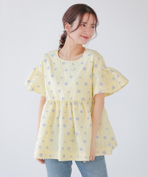 Fit more（フィットモア） tシャツ フレアスリーブフラワージャガード