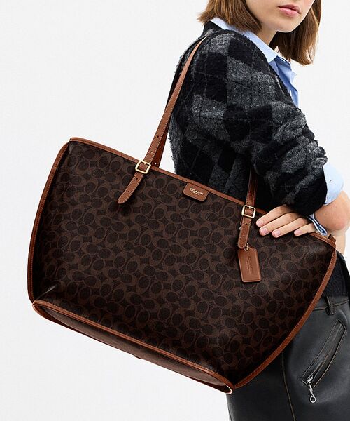 COACH シグネチャー キャンバス ジップトートバッグ タクシー トート バッグ・シグネチャー キャンバス | COACH