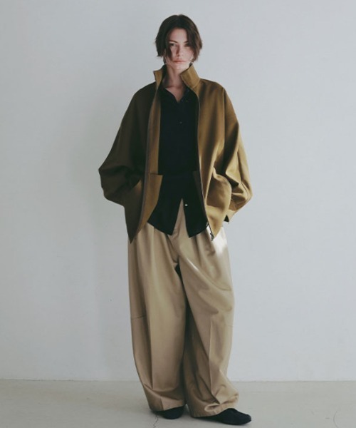 ETRE TOKYO（エトレトウキョウ） ブルゾン アウター ハイネック