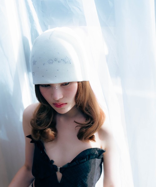 Carmelo ニット帽 ニットキャップ Stone Motif Beanie (white/l.gray