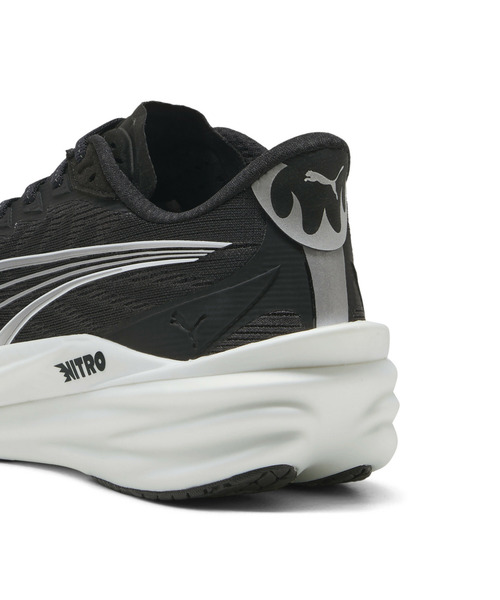PUMA（プーマ） スニーカー メンズ ディヴィエイト ニトロ 4 ワイド