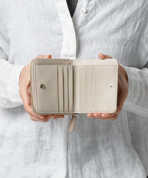 MURA ピスタチオカラー ラウンドファスナー 二つ折り財布 イタリアンレザー MURA ピスタチオカラー ラウンドファスナー 二つ折り財布