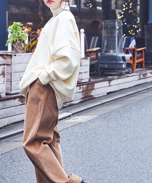 Isn't She？（イズントシー） パンツ コーデュロイワイドパンツ