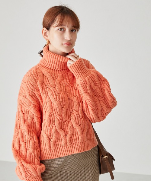 acro（アクロ） ニット セーター ショート丈ケーブルニットプル