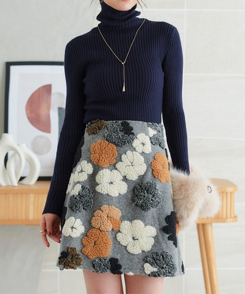 KOBE LETTUCE（神戸レタス） スカート 花柄ボアミニスカート