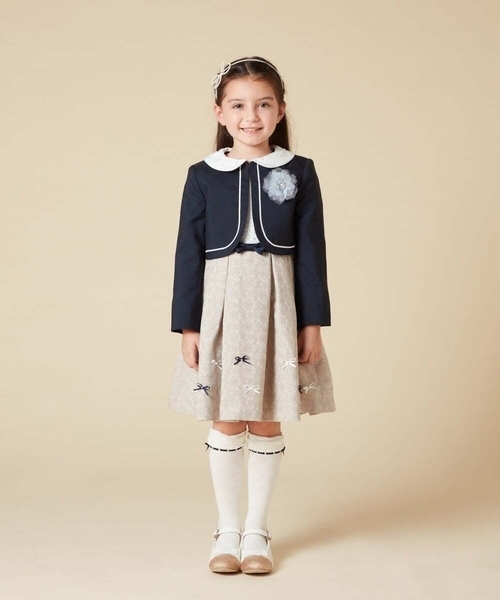 a.v.v 女の子　セレモニースーツ　2点セット　130 卒園式　入学式 a.v.v（アー・ヴェ・ヴェ） コート アウター 入学式 入園式 卒園式