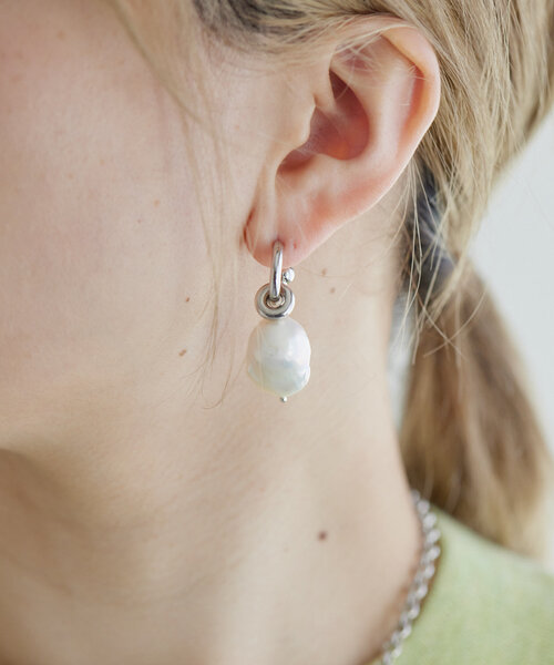 ear PAPILLONNER ピアス 「JUSTINE CLENQUET(ジュスティーヌ