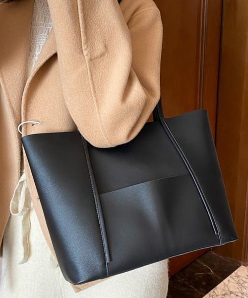 トートバッグ OVHEE Mignon Backpack Velvet Black mignon OVHEE(オヴェイ) - 海外通販のBUYMA