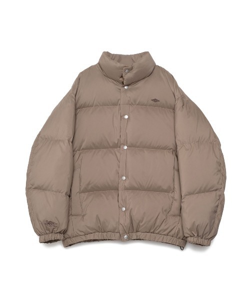 UMBRO アンブロ　ダウンジャケット　Ｖファーレン長崎 UMBRO REVERSIBLE DOWN JACKET ブラック/チャコール 23HO-S（アンブロ