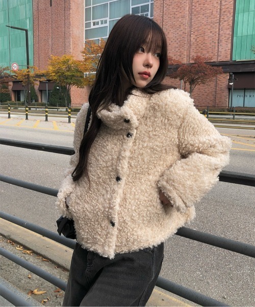 anyonemore コート アウター 斜めブラックボタンボアショート