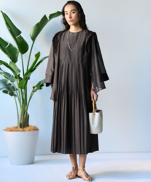 23区（ニジュウサンク） ワンピース プリーツコンビ ワンピース
