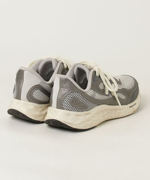 「New Balance」 Fresh Foam Arishi v4 ローカットスニーカー 26cm グレー メンズ_画像2