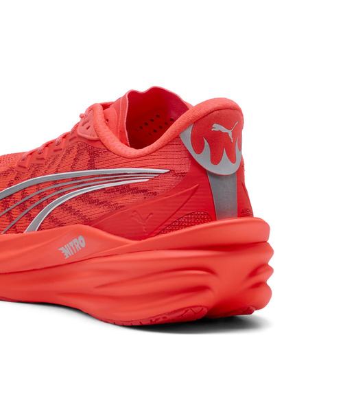 PUMA（プーマ） スニーカー メンズ ディヴィエイト ニトロ 4