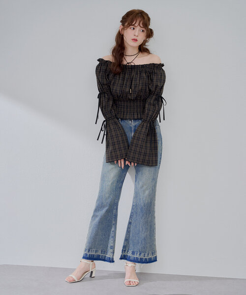 【カジュアルにも綺麗めにも履ける♡】CHANEL デニムパンツ CHANEL】【イタリア製】【ジーパン】【ボトムス】シャネル