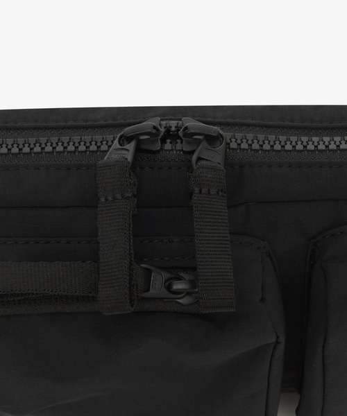THE NORTH FACE ショルダーバック　ドラムバッグ ベージュ　ブラック THE NORTH FACE ショルダーバッグ ベージュ/ブラック - メルカリ