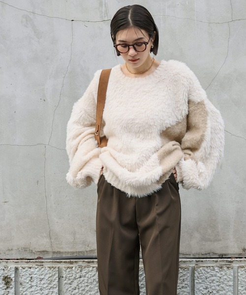 新品タグ付き　イデアルーチェ　2wayシャギーカットソー　ホワイト　ドルチェ 新品タグ付き イデアルーチェ 2wayシャギーカットソー ホワイト