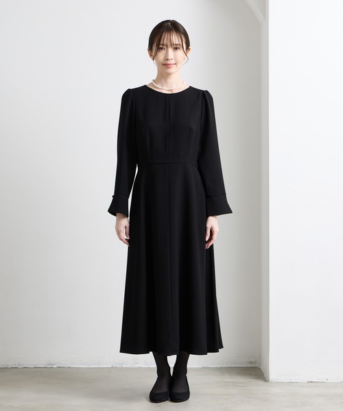 ワンピース 「喪服・礼服」ウォッシャブル カフススリーブAラインフレアブラックフォーマルワンピースの画像