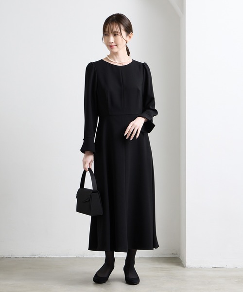 ワンピース 「喪服・礼服」ウォッシャブル カフススリーブAラインフレアブラックフォーマルワンピースの画像
