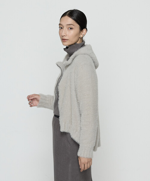 Gabardine K.T（ギャバジンK.T） パーカー マイクロナイロンフェザー