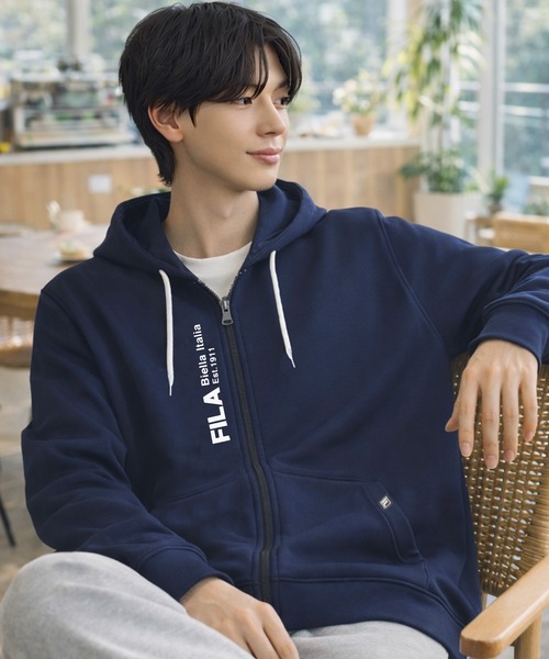 IMP. FILA パーカー ネイビー Mサイズ ロゴ キーホルダー付き FILA（フィラ） パーカー ワンポイント 裏毛 スウェット フルジップ