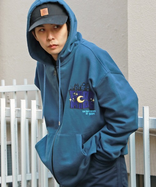 「A FEW GOOD KIDS」 ジップアップパーカー M ブラック メンズの画像