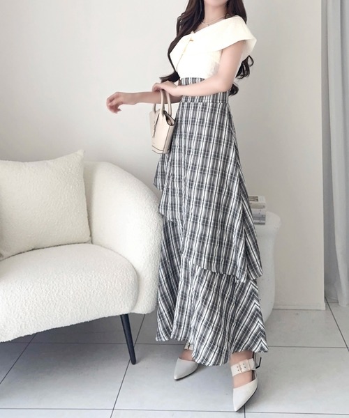 「mily bilet」 半袖ワンピース LARGE ベージュ レディース_画像4