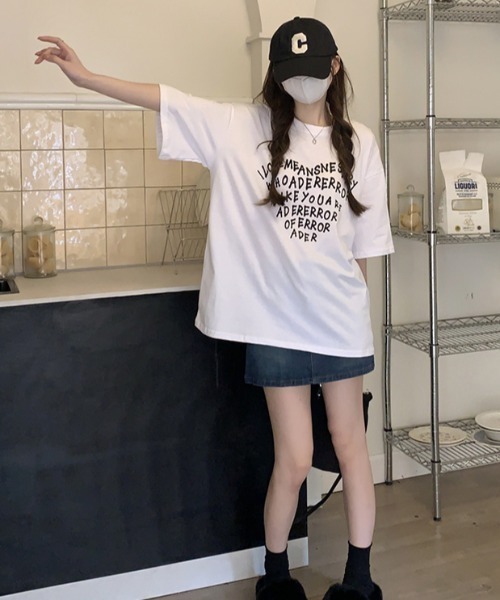 VETEMENTS☆関税込☆オーバーサイズプリントコットンTシャツ セール】綿天竺オーバーサイズ箔プリントTシャツ（Tシャツ
